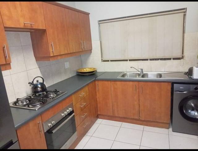 4 BEDROOM HOUSE FOR SALE IN CARRINGTON HEIGHTS
